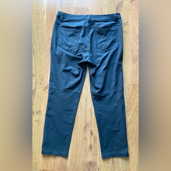 Lululemon ABC Mens 32x29 Pants Grey Warpstreme Performance Stretch 5 Pocket - Picture 11 of 12